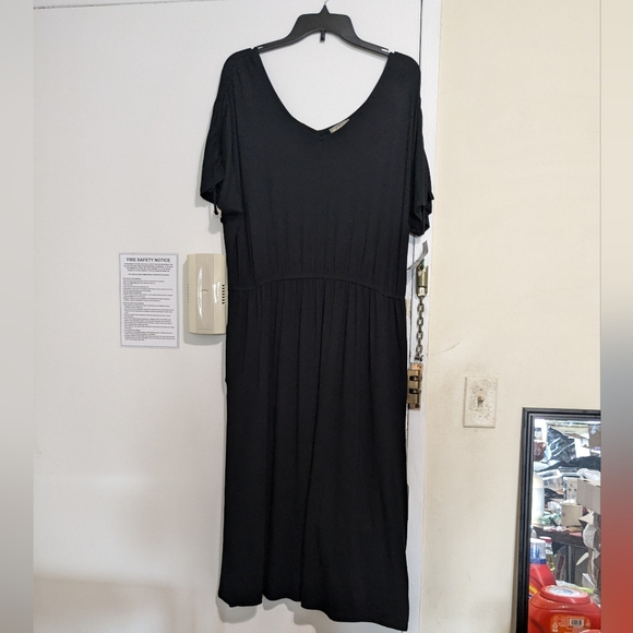 Style & Co Women's V-Neck Ruched-Sleeve Dress in Black - XL - Picture 5 of 7